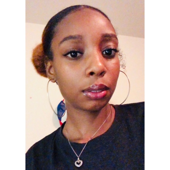 Meet your Posher, Jasmine - Picture 1 of 1